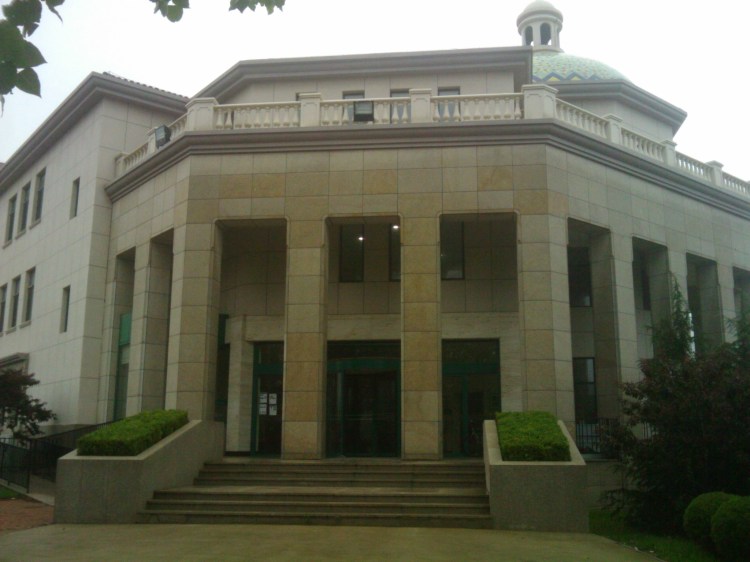 front of Dalian American International School