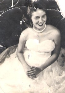 Mavourneen Elizabeth Bellinger