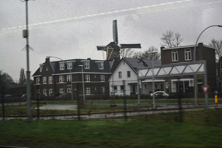 train Arnhem to Nieuwerkerk an de Ijssel