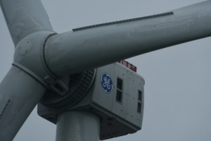 The world’s largest wind turbine, Haliade-X, on Maasvlakte 2. 107-metre-long blades. 248 metres high and has a 12-megawatt capacity, sufficient to generate energy to supply electricity to some 16,000 households.