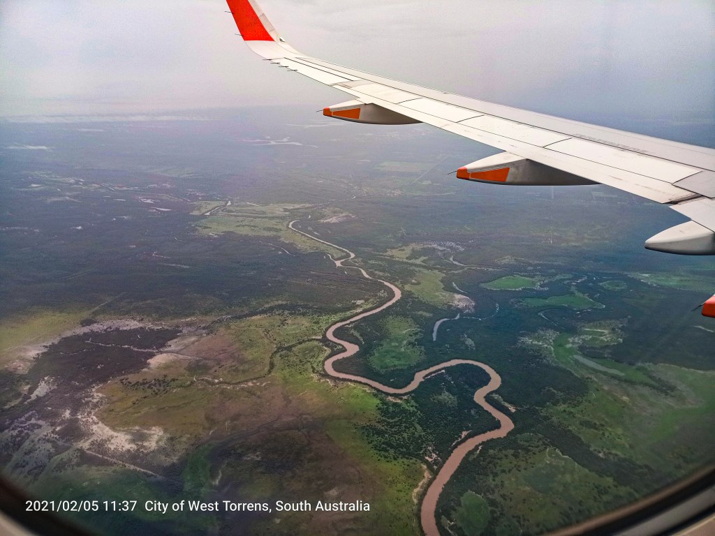 Flight Adelaide to Darwin 3.5 hours
