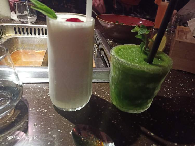 Piña colada without the rum - Pakistan style