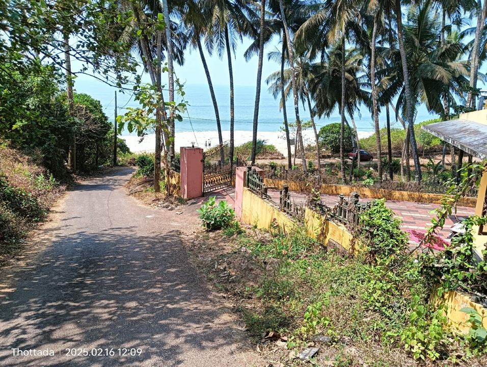 Thottada Beach Kannur