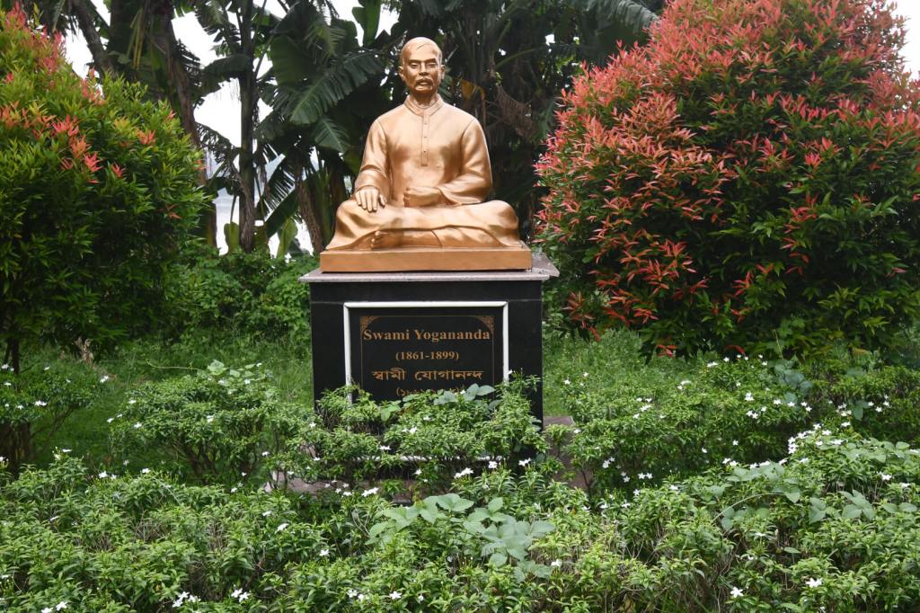 Paramahansa Yogananda, the Indian spiritual teacher who wrote Autobiography of a Yogi, first published in 1946